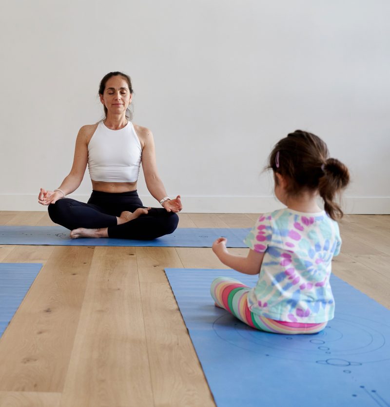 Yoga para Niños. YogaKids